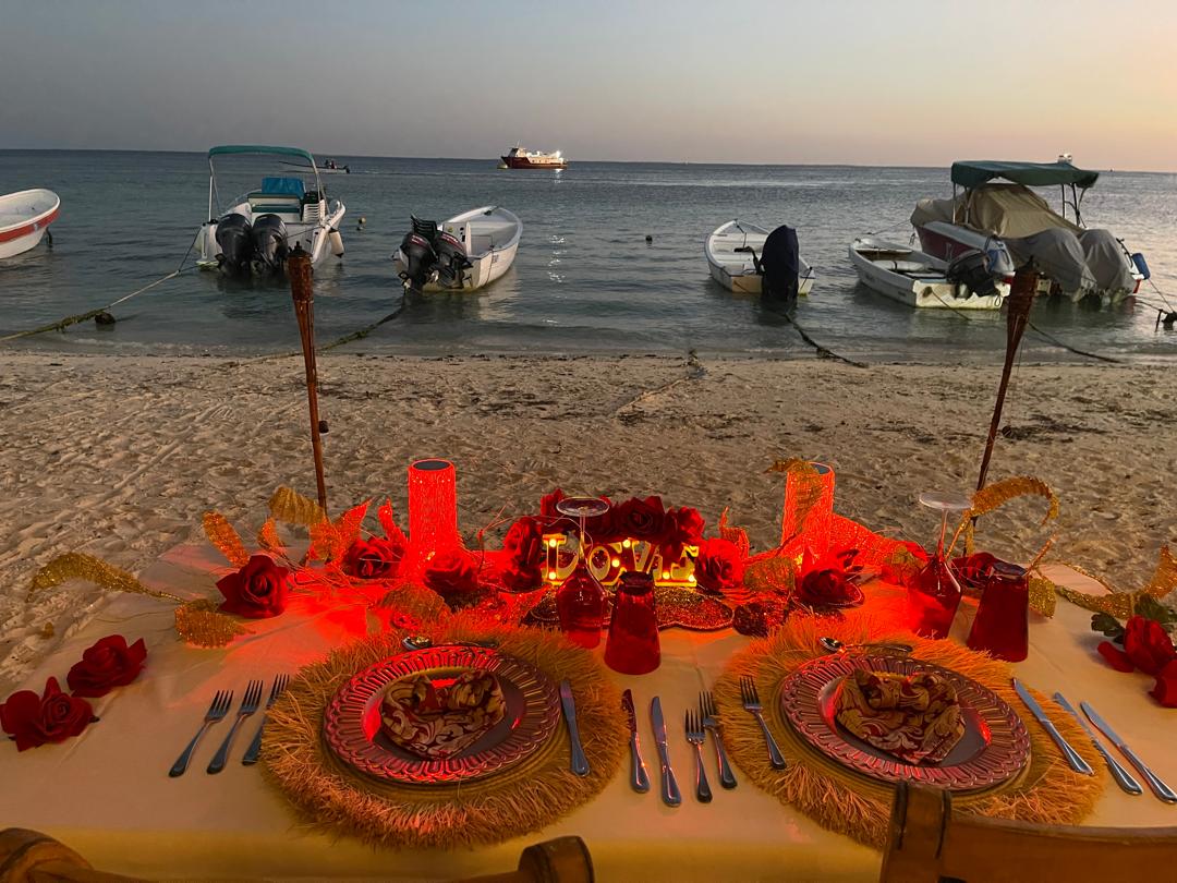 posada-la-gotera-cena-romantica-en-la-playa-los-roques