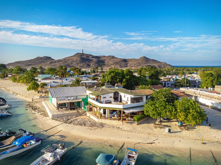 posada-la-gotera-vista-completa-los-roques
